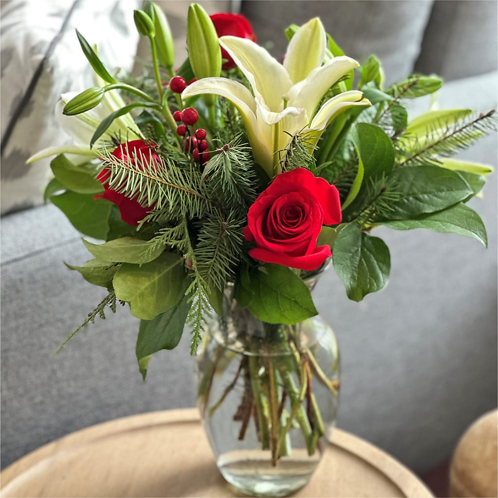 Sparkling Snowflakes Bouquet –  Angelic Floral Studio, Rosemead CA