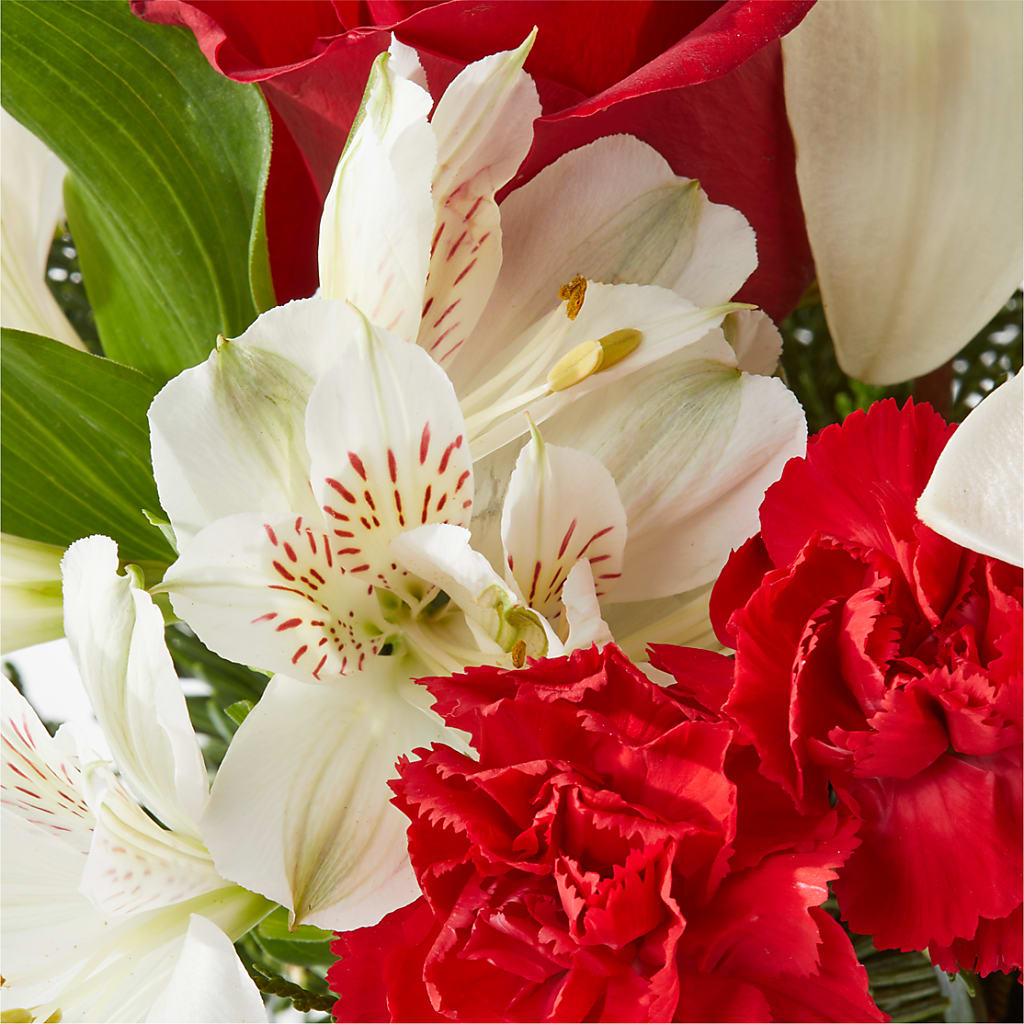 Holiday Season Bouquet –  Angelic Floral Studio, Rosemead CA