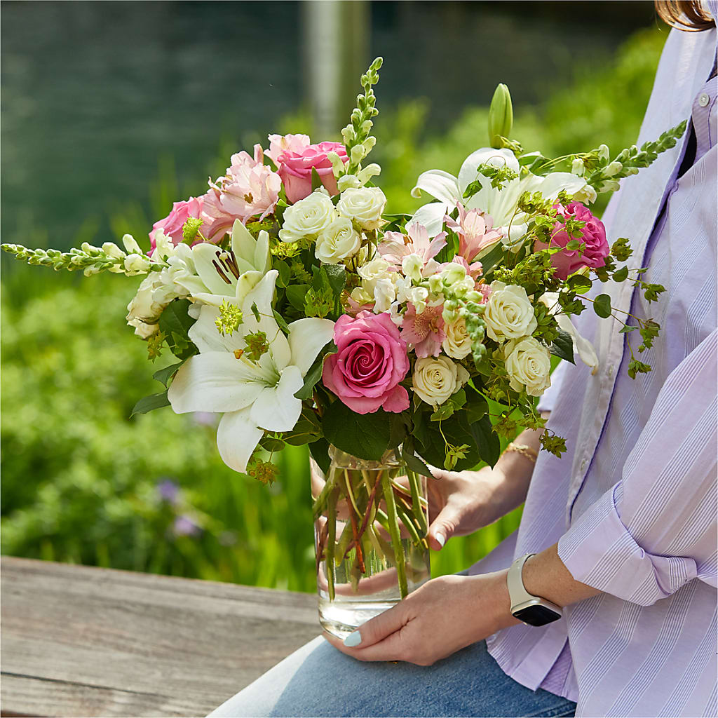 Fondly Bouquet –  Angelic Floral Studio, Rosemead CA