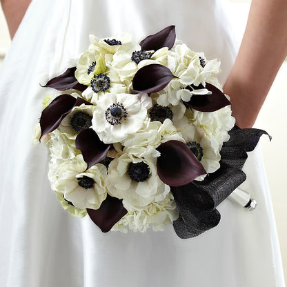 To Have and To Hold Bouquet –  Angelic Floral Studio, Rosemead CA